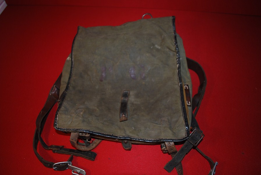 WW 2 GERMAN SOLDIERS BACK PACK-SOLD