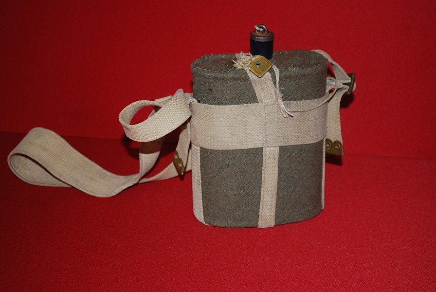 WW2 AUSTRALIAN WATER CANTEEN-SOLD