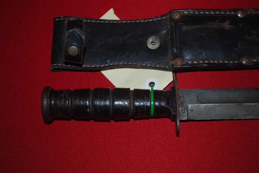 US K-BAR KNIFE POST WW2-SOLD