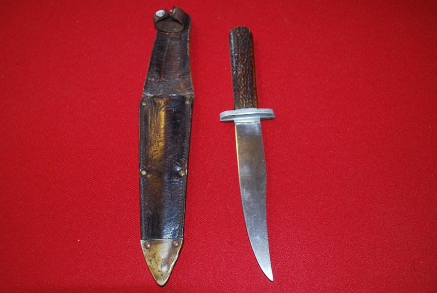 WW2 BRITISH FIGHTING KNIFE.c-SOLD