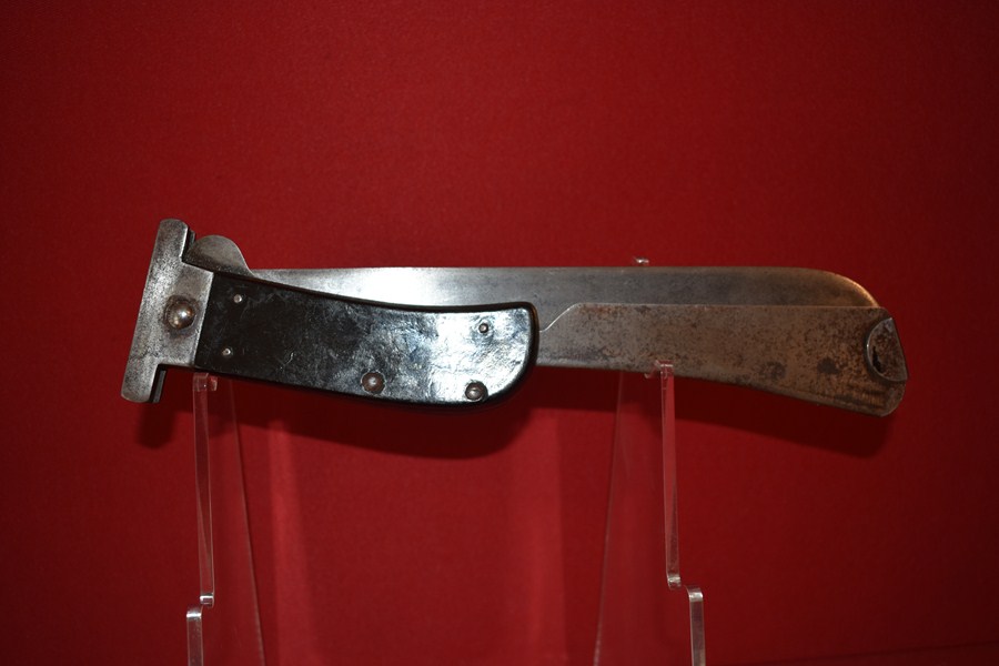 WW2 PILOTS FOLDING MACHETTE-SOLD