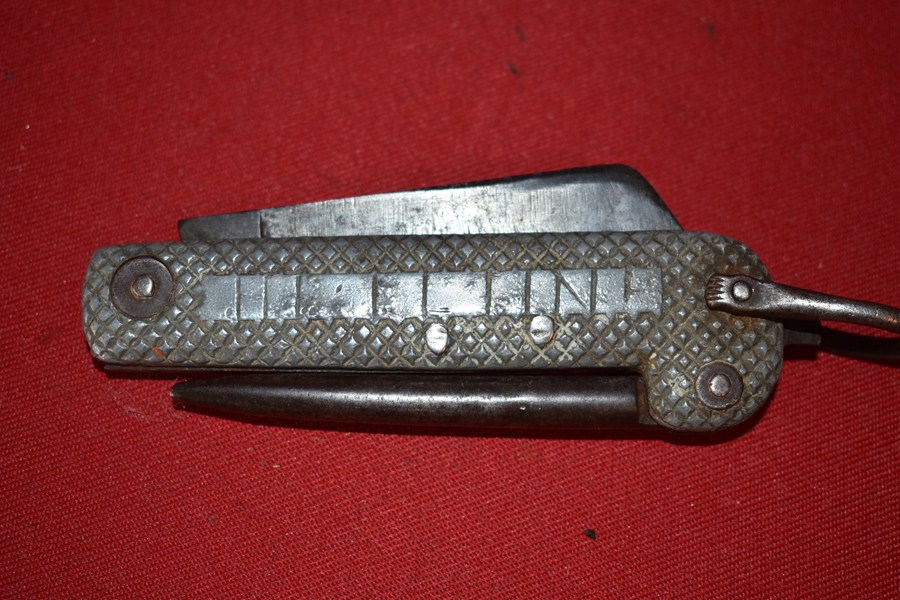 WW2 JACK KNIFE. b-SOLD