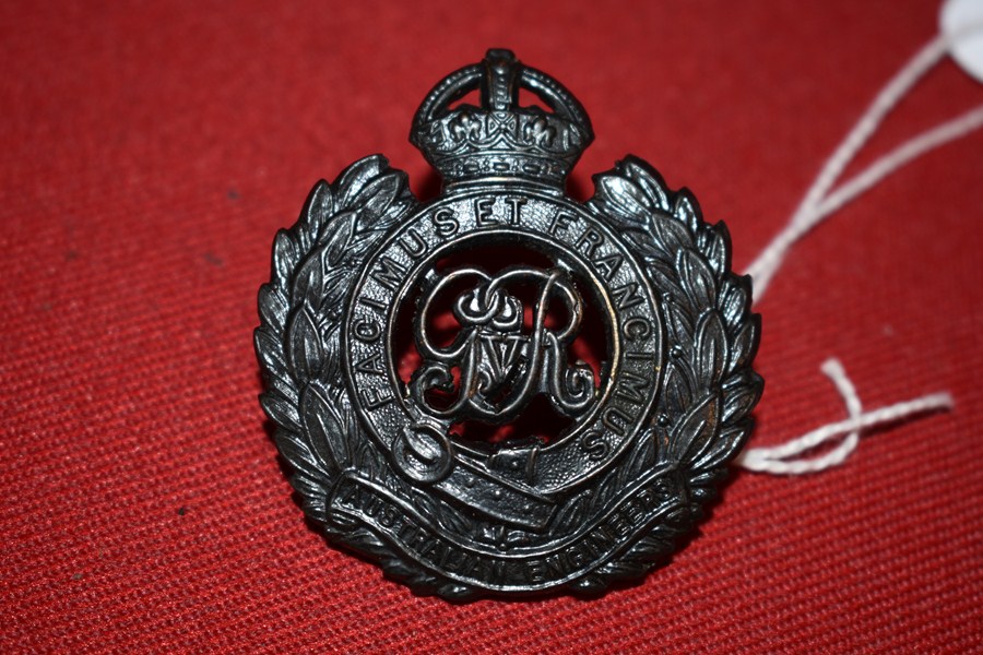 AUSTRALIAN ARMY HAT BADGE. AUSTRALIAN ENGINEER CORPS 30-42-SOLD