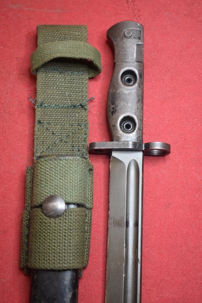 AUSTRALIAN ISSUED SLR BAYONET.a