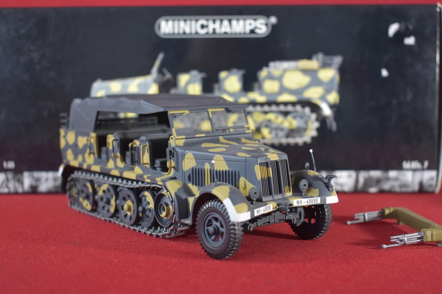 MINICHAMPS 1:35 DIE CAST WW2 GERMAN Sd. Kfz. 7-SOLD