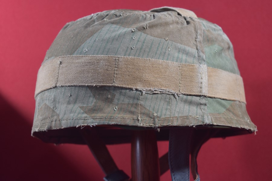 WW2 GERMAN FALLSHIRMJAGER (PARATROOPERS) CAMO HELMET COVER.-SOLD