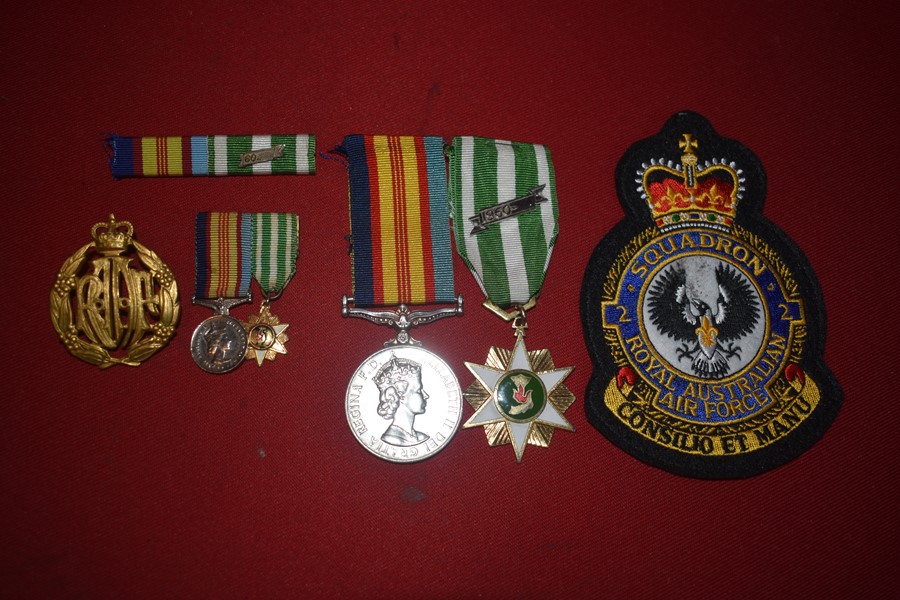 AUSTRALIAN VIETNAM WAR MEDAL PAIR, RAAF 2 SQN AIR DEFENCE GUARD PHANG-RANG-SOLD