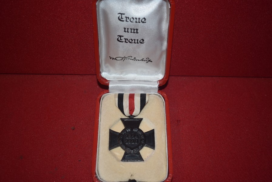 WW1 GERMAN NEXT OF KIN HONOUR CROSS IN ORIGINAL BOX OF ISSUE.-SOLD