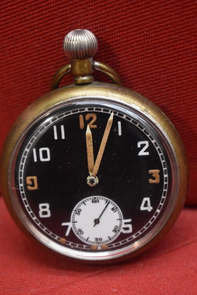 WW1/2 BRITISH/AUSTRALIAN TRENCH WATCH GSTP-SOLD