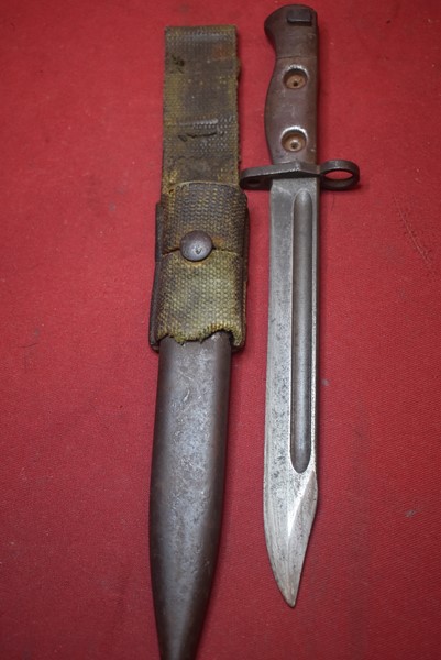 VIETNAM WAR PERIOD L1A2 SLR BAYONET-SOLD