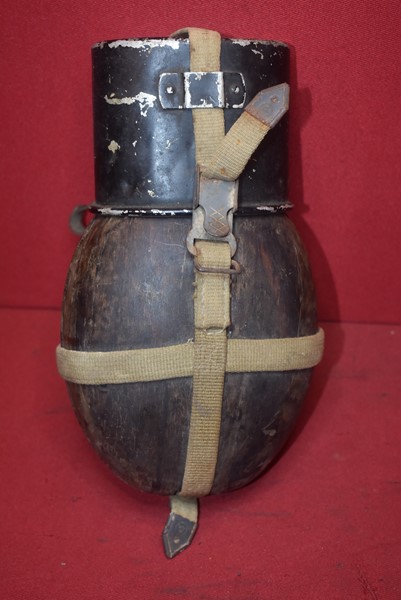 WW2 GERMAN SOLDIERS WATER BOTTLE-AFRIKA KORPS-SOLD