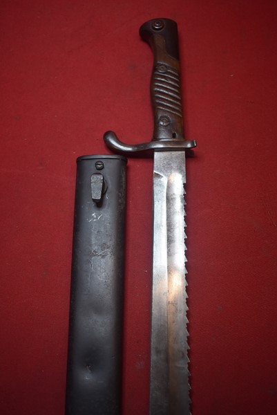 WW1 GERMAN 98/05 SAWBACK BUTCHER BAYONET RARE MAKER-SOLD