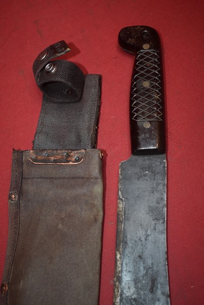 AUSTRALIAN WW2 BAKELITE GRIP MACHETE WITH CANVAS SCABBARD DATED 1945-SOLD