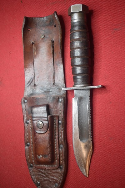 VIETNAM WAR ERA JET PILOTS SURVIVAL KNIFE BY CAMMILUS-SOLD