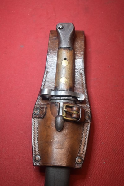 BRITISH PATTERN 1888 BAYONET WITH SCABBARD AND FROG FOR THE LEE METFORD RIFLE 