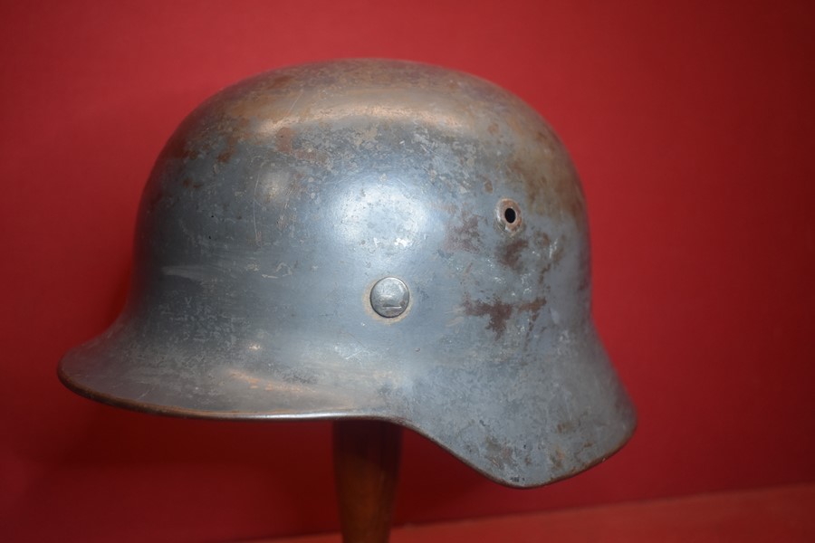 WW2 GERMAN LUFTWAFFE M35 HELMET- NO DECALS