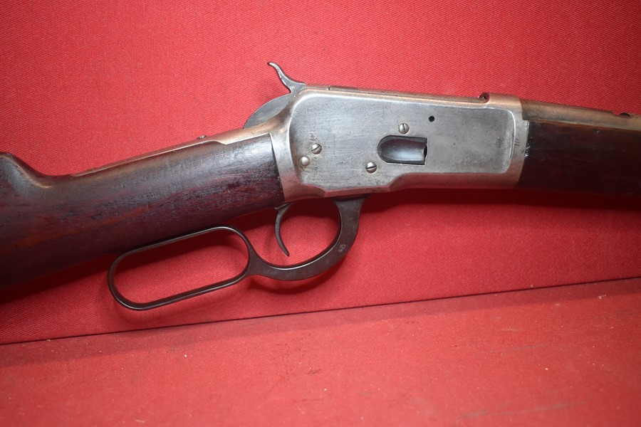 DE-ACTIVATED 1892 MODEL WINCHESTER LEVER ACTION REPEATING RIFLE EARLY 1900'S WITH SADDLE RING