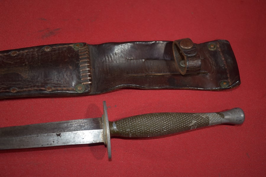 Sold at Auction: WW2 RAIDER STILETTO FIGHTING KNIFE COMMANDO DAGGER