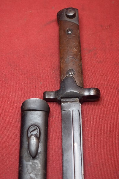 WW2 ITALIAN CARCANO BAYONET FIXED BLADE.-SOLD