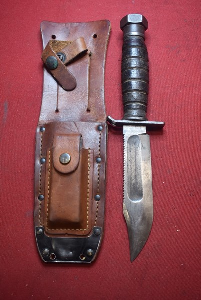 VIETNAM WAR ERA JET PILOTS SURVIVAL KNIFE BY CAMMILUS-SOLD