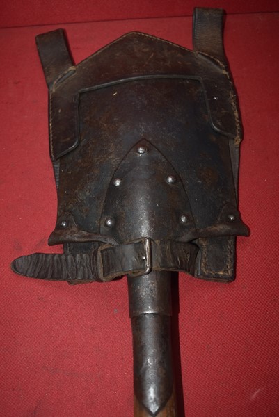 WW1 GERMAN ENTRENCHING TOOL AND COVER DATED 1915