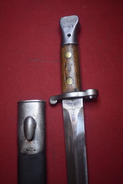 BRITISH PATTERN 1888 BAYONET WITH SCABBARD FOR THE LEE METFORD RIFLE