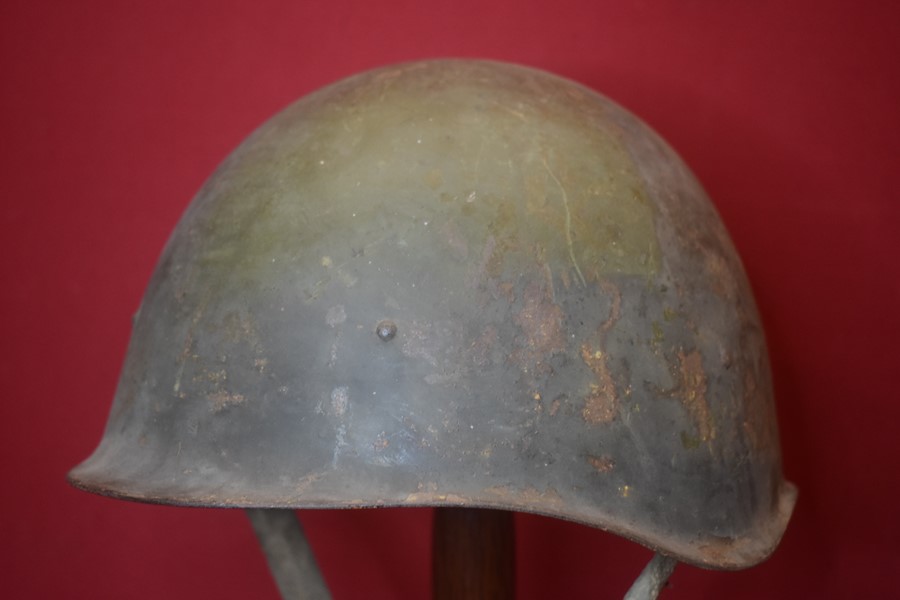 WW2 SOVIET RUSSIAN SSH40 COMBAT HELMET