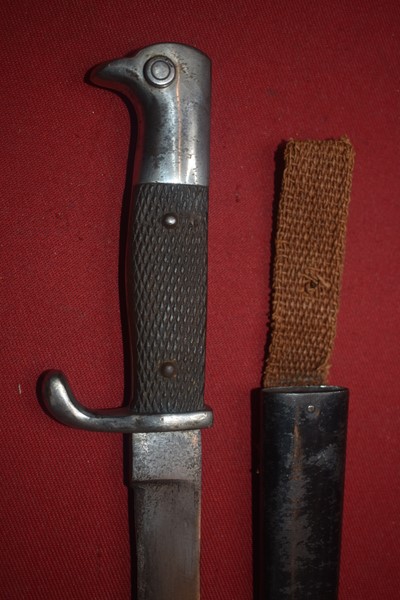 WW1 GERMAN TRENCH FIGHTING KNIFE WITH EAGLES HEAD