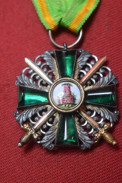 BADEN ORDER OF THE ZAHRINGEN LION SECOND CLASSS KNIGHTS CROSS WITH SWORDS