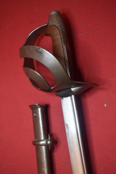 ITALIAN 1871-1909 CAVALRY TROOPERS SWORD