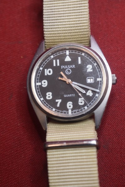 BRITISH ISSUED SEIKO PULSAR MILITARY WATCH