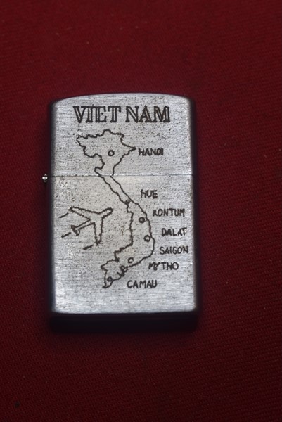 VIETNAM WAR ENGRAVED ZIPPO LIGHTER DATE CODE 1967